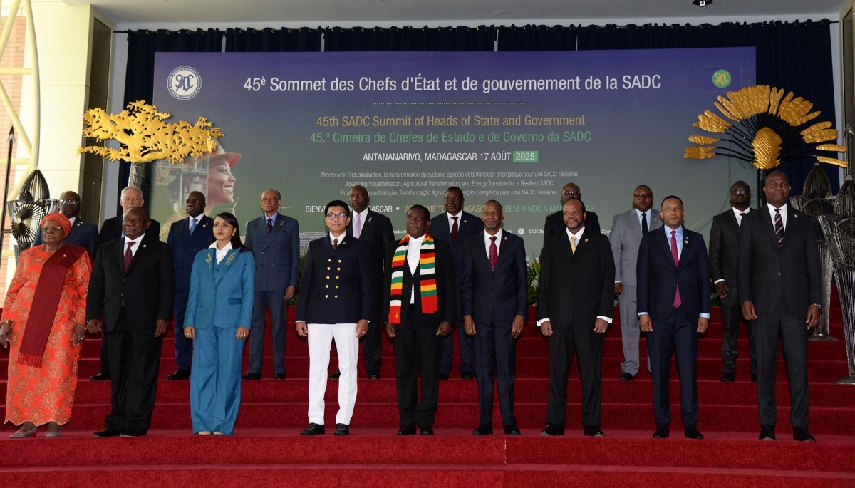 Heads of state and government present at 45th SADC Summit in Antananarivo, 17 August 2025. 