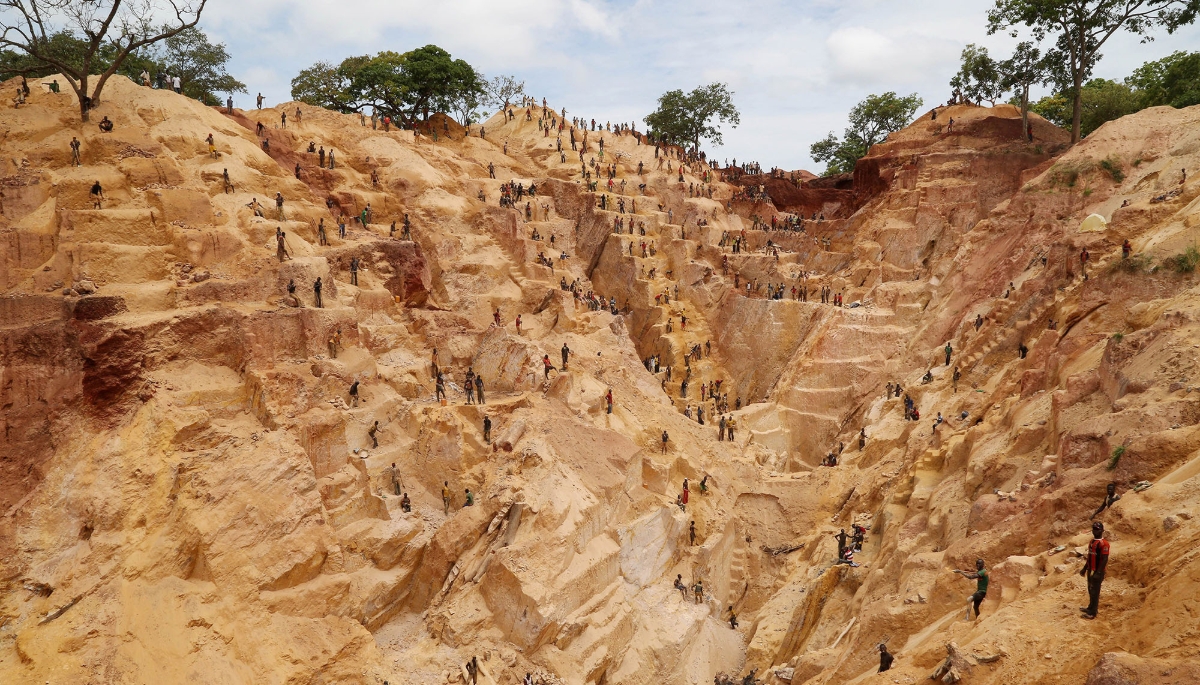 A gold mine, about 50 km north of Bambari, in 2014.