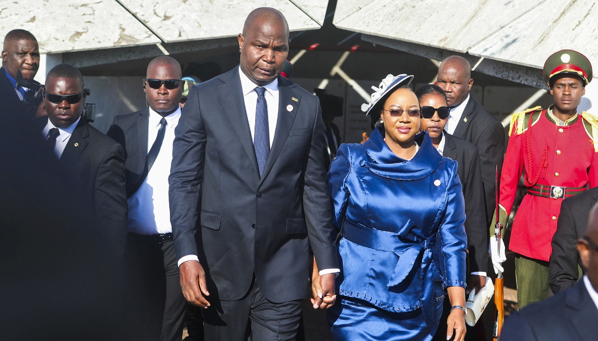 Daniel Chapo and his wife at Mozambique's 50th Independence anniversary in Maputo, 25 June 2025.