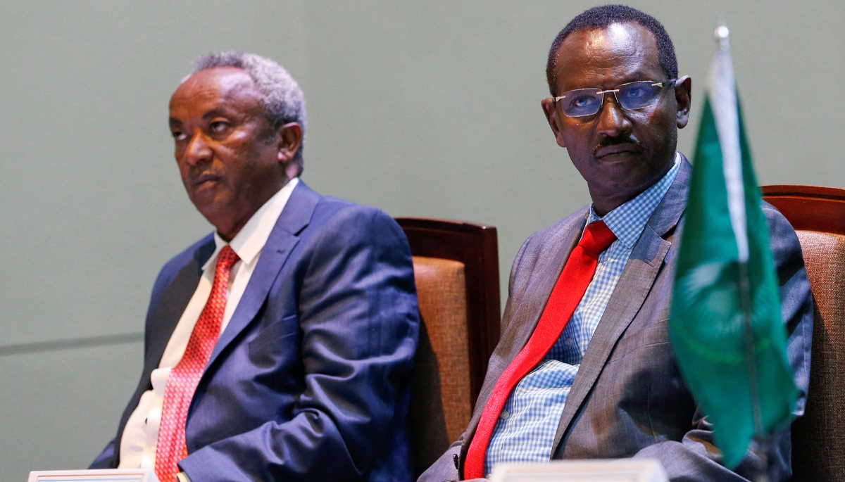 TIA deputy president Tadesse Werede Tesfay (left) and ENDF Chief of General Staff Birhanu Jula in Nairobi on 12 November 2022.