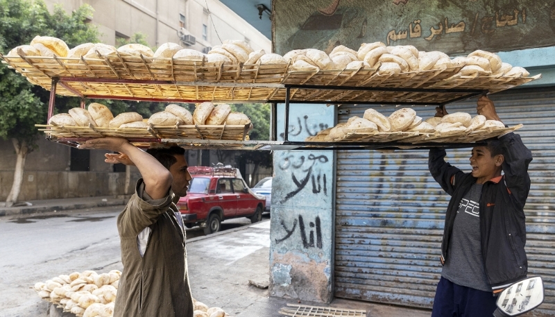 Egypt relies heavily on Ukrainian wheat, especially to make bread. Cairo, 2022.