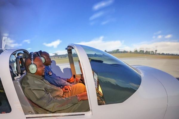 Kenyan President Uhuru Kenyatta at the Aviation Centre of Excellence on 7 April 2022.