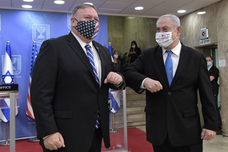 US Secretary of State Mike Pompeo with Israeli Prime Minister Benjamin Netanyahu in Jerusalem, 24 August 2020.